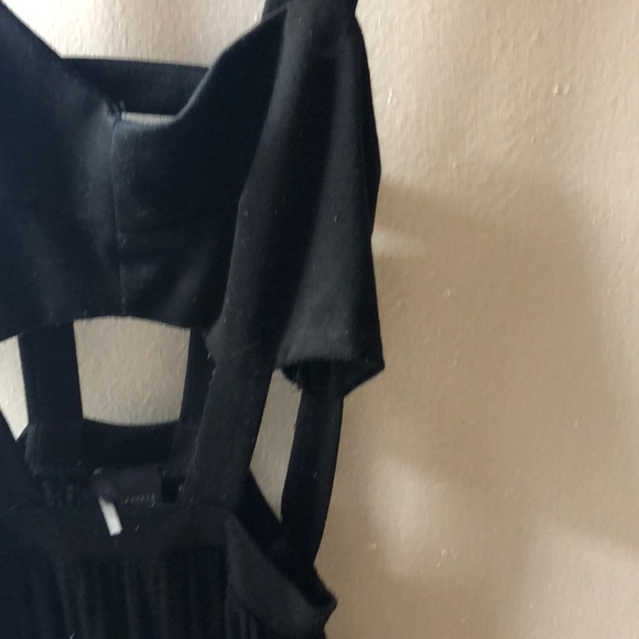 Black open cut maxi dress - Picture 4 of 5